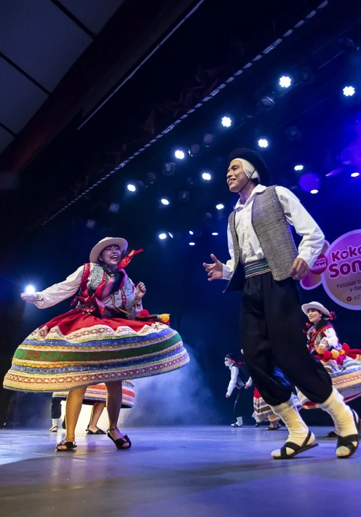 Clases de danzas peruanas en Lima